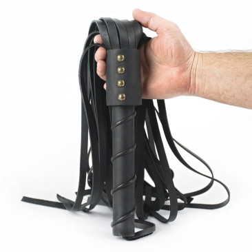 Velké kožené důtky THURISAZ